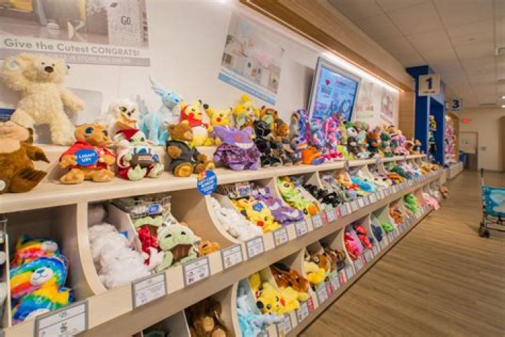 'A bright spot in downtown:' Lucy's Place to remain open