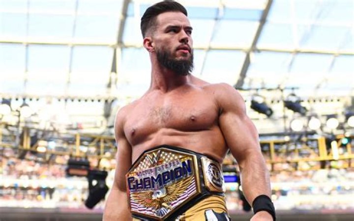 3 reasons why Austin Theory lost his United States Championship on SmackDown