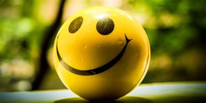 5 Apps to Find Happiness and Stop Being Sad