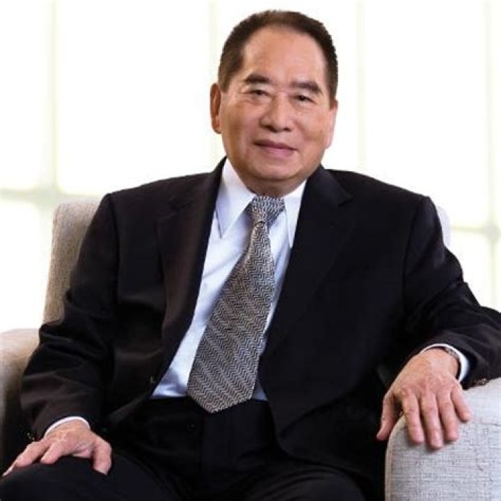 5 Filipino billionaires who helped shaped the Philippines
