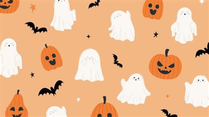 8 Great iPhone Wallpaper Apps for Halloween, Christmas, and More