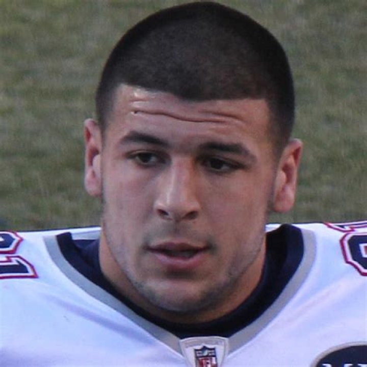 Aaron Hernandez - Bio, Net Worth, Height