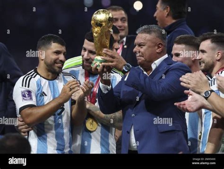 AFA president Claudio TAPIA: “SAMPAOLI is the Argentina coach”