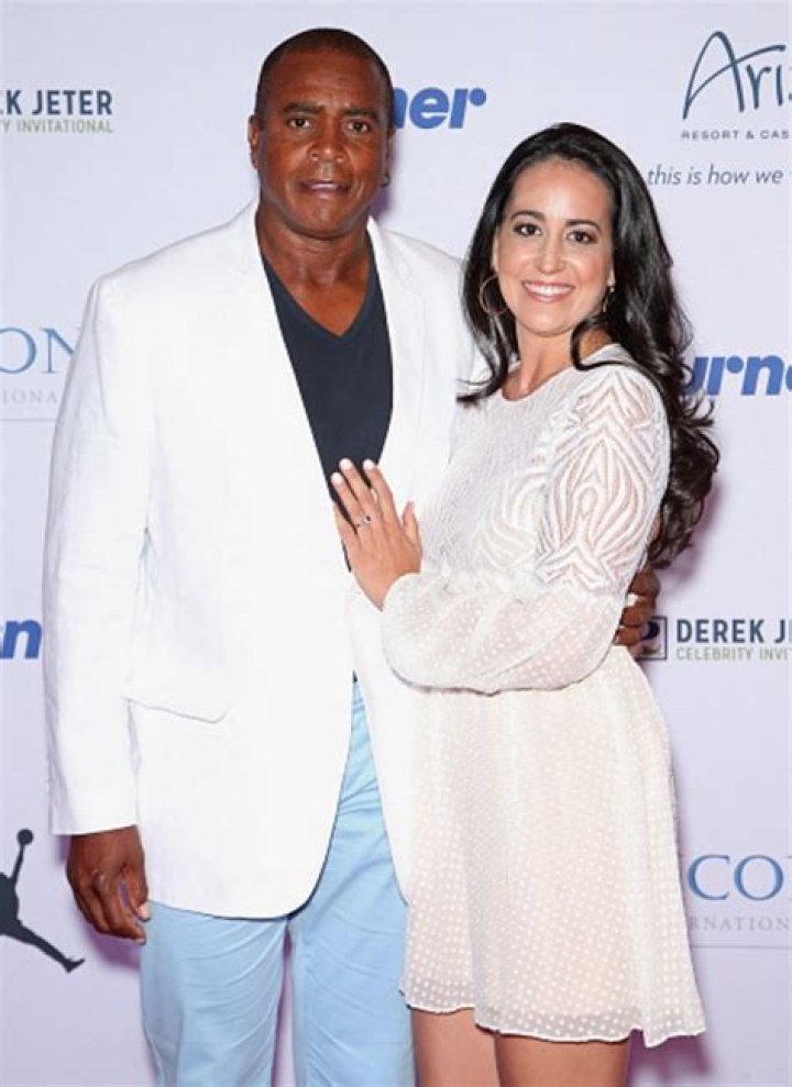 Ahmad Rashad's Wife: A Deep Dive Into Their Relationship