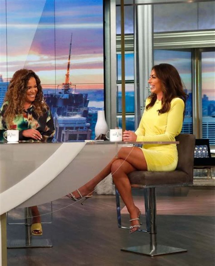 Alyssa Farah Griffin CNN Salary: A Deep Dive Into Her Career And Earnings
