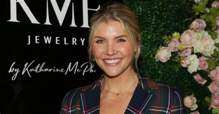Amanda Kloots Net Worth 2024