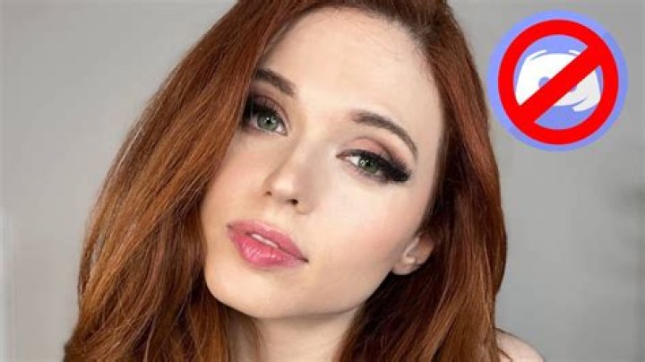 Amouranth banned from Just Dance after hackers rename account