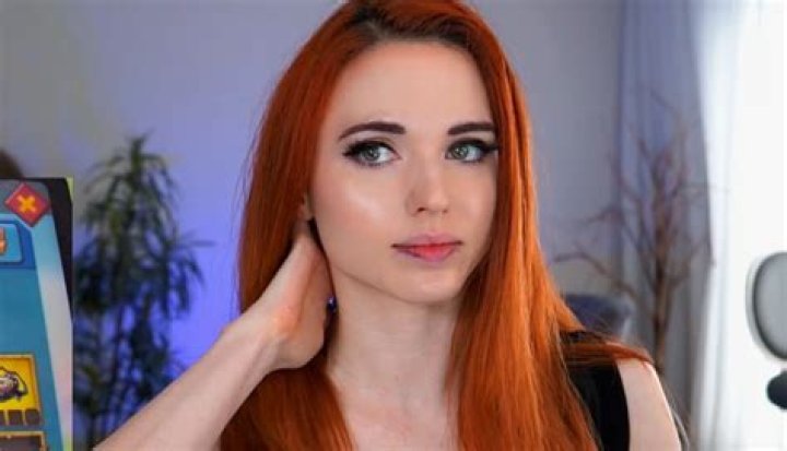 Amouranth reveals she's buying a private jet for new Twitch show StreamerRoyale