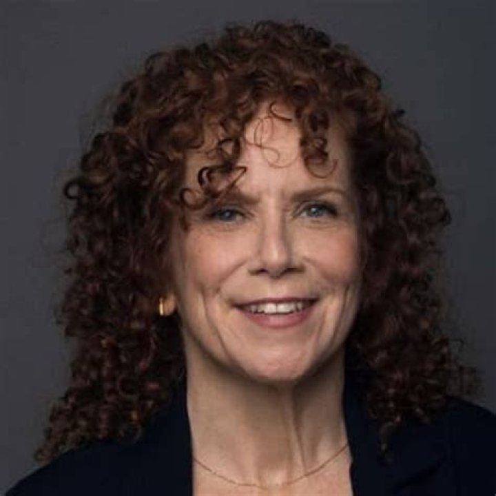 Amy Stiller - Bio, Age, Net Worth, Height, Nationality, Body Measurement, Career