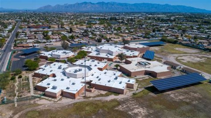 Apollo Middle School - Tucson