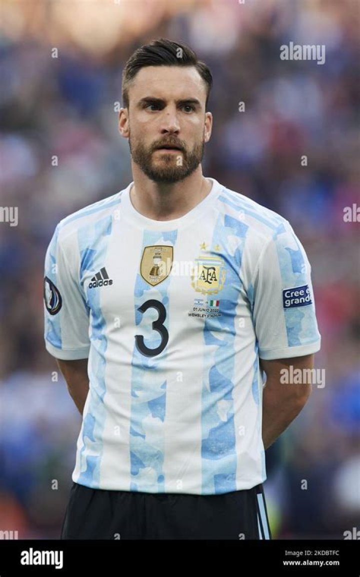 Argentina, Ajax man Nicolas Tagliafico targeted by Leicester and Napoli