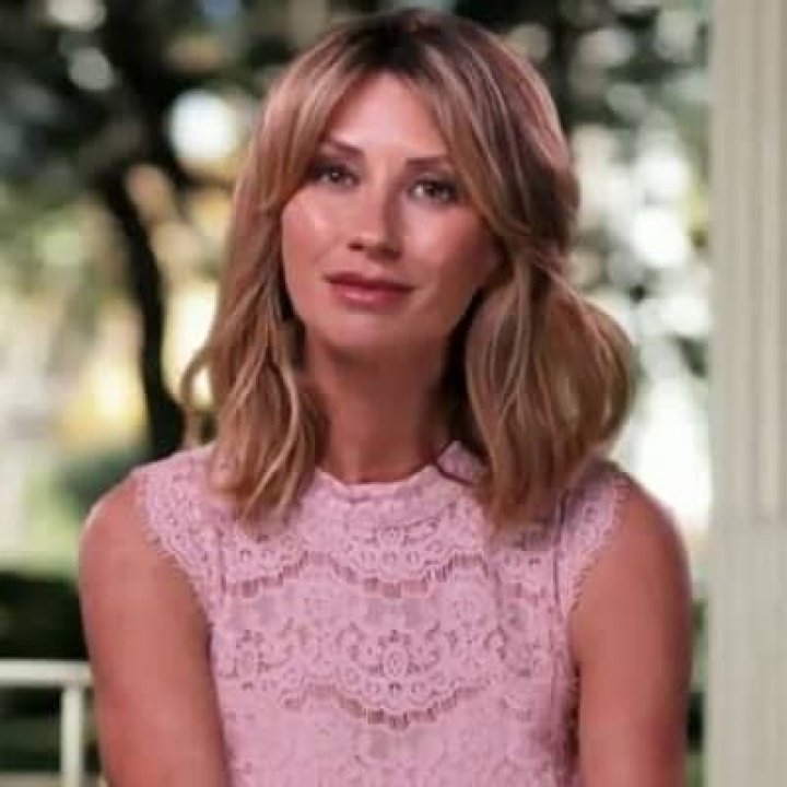 Ashley Jacobs - Bio, Age, Net Worth, Height, Married, Nationality, Body Measurement, Career