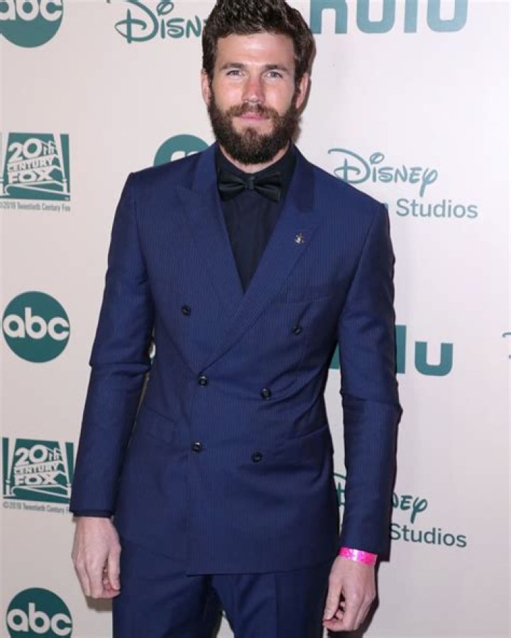 Austin Stowell Net Worth: A Comprehensive Insight Into His Wealth
