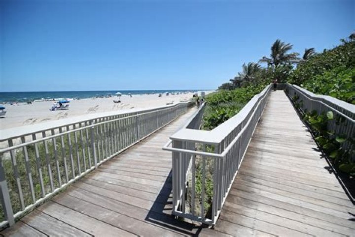 	Beach Guide 2020: Oceanfront Park in Boynton Beach	