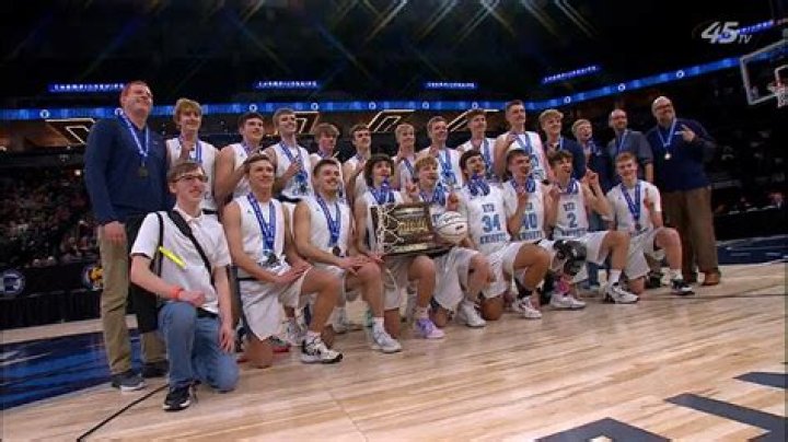 Berlin boys' basketball falls short in Class 1A state championship