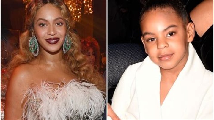 BEYONCE AND BLUE IVY LOOK LIKE TWINS IN THIS NEW PHOTO