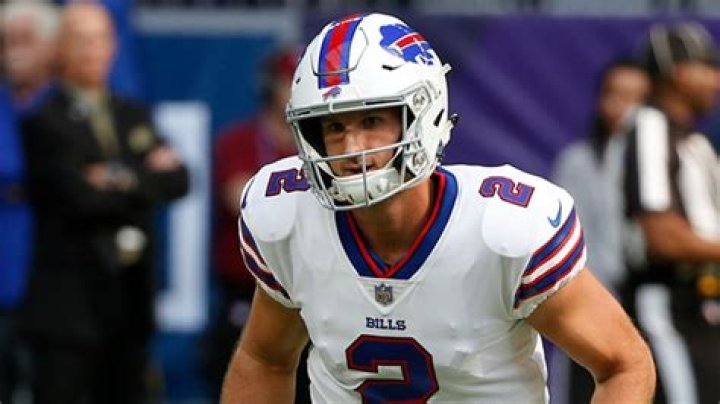 Bills name former Pitt quarterback Nathan Peterman the starter for season opener
