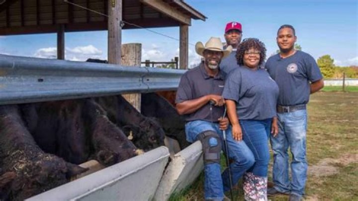 	BLACK-OWNED DENNY’S FIRST IN STATE	