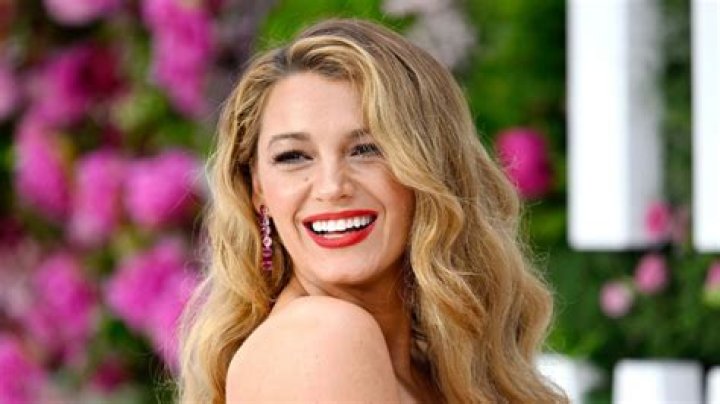 Blake Lively Weight: A Comprehensive Guide To Her Fitness And Nutrition Secrets
