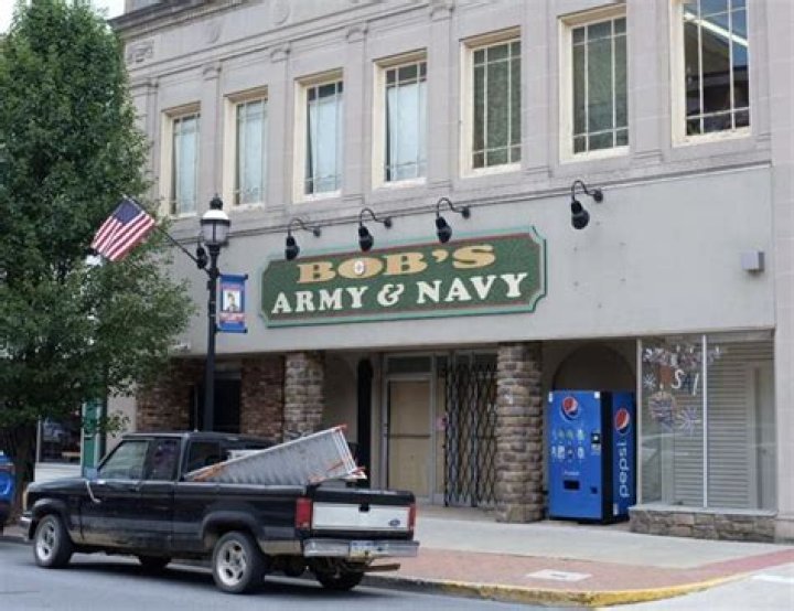 Bob's Army & Navy to Close in June