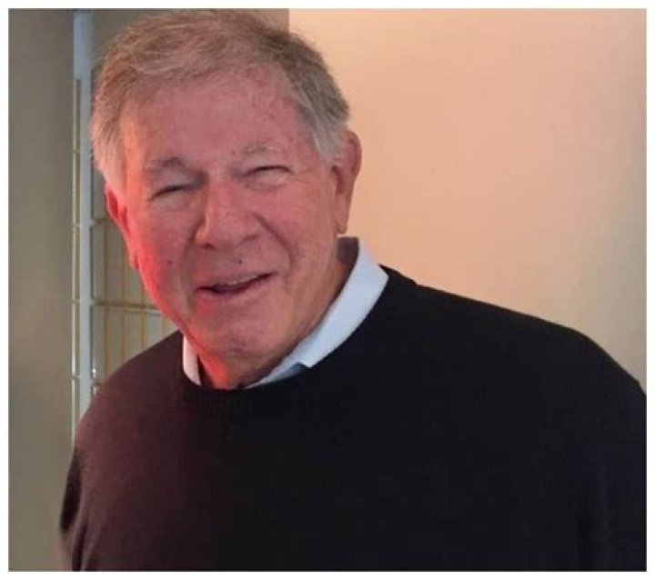Bob Rosenberg Dunkin Net Worth | Age, Height, Weight, Dating And More