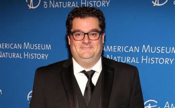 Bobby Moynihan Net Worth 2024