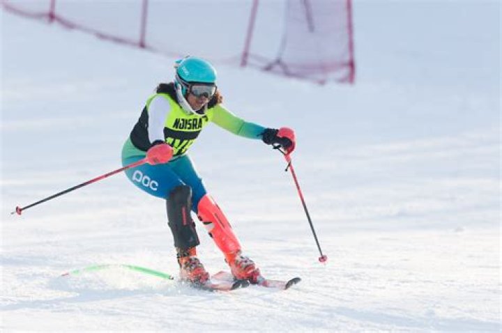 	BOWNE MAKES IT 3 IN A ROW	