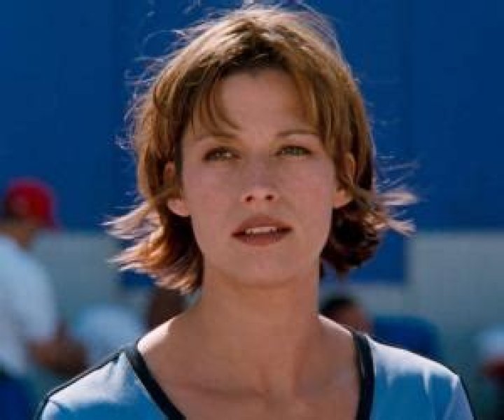 Brooke Langton Biography