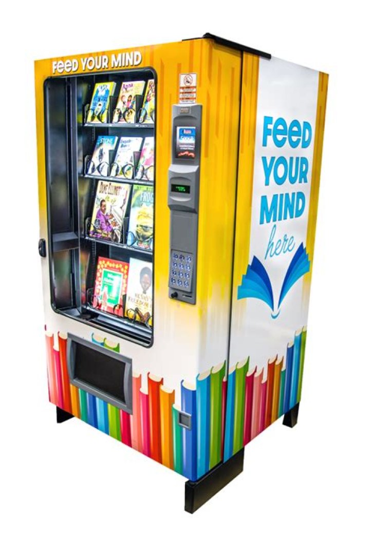 	Broward school gets county’s first book vending machine	