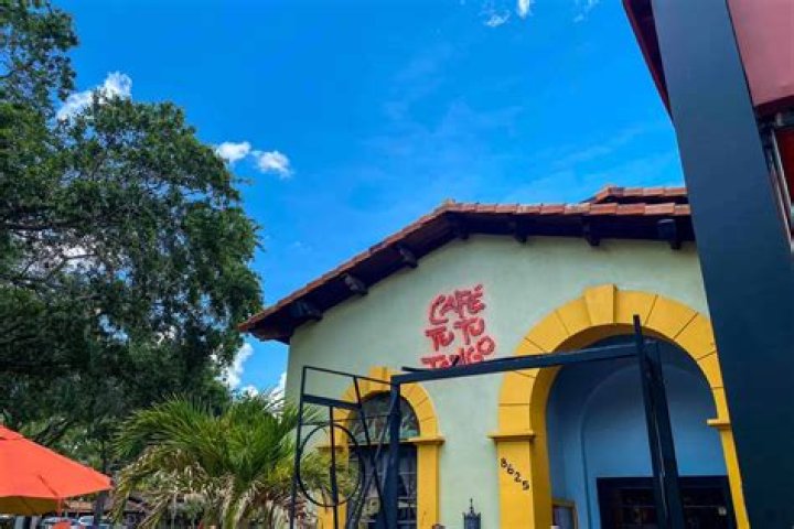 	CAFE TU TU TANGO/COCONUT GROVE	