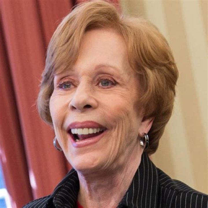 Carol Burnett - Bio, Net Worth, Height