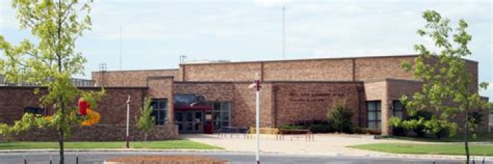 Cecil Floyd Elementary School - Joplin