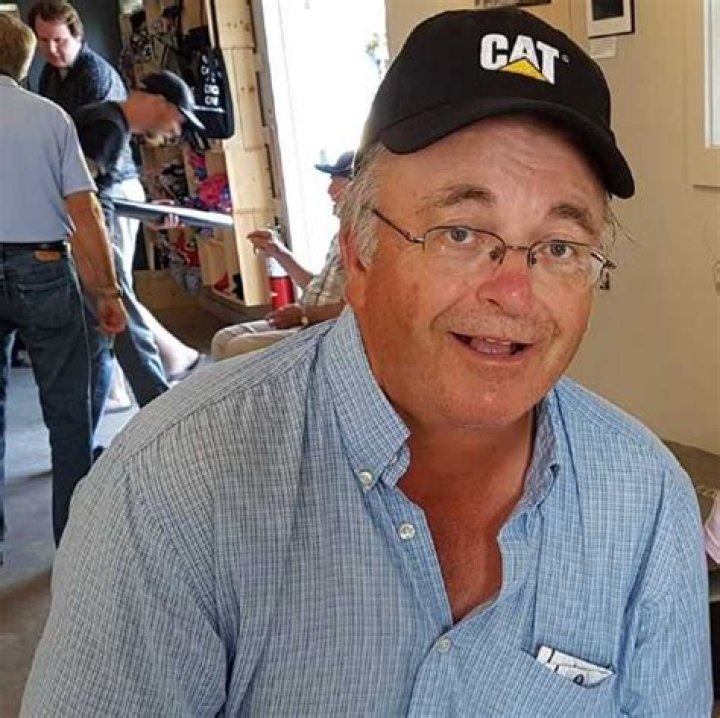 Charles Barkhouse Net Worth | Bio, Family, Address, Career