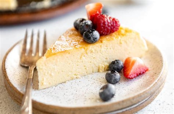 	Cheesecake, without a crust, is still delicious	