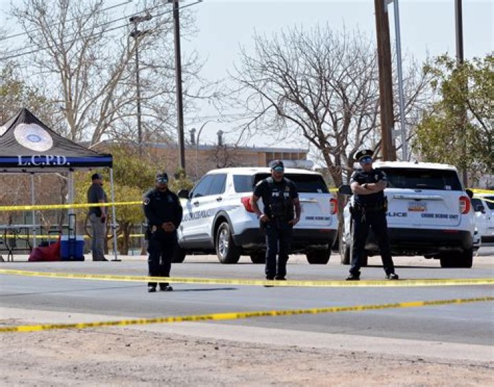 Child, 4, shot and killed at PA gas station