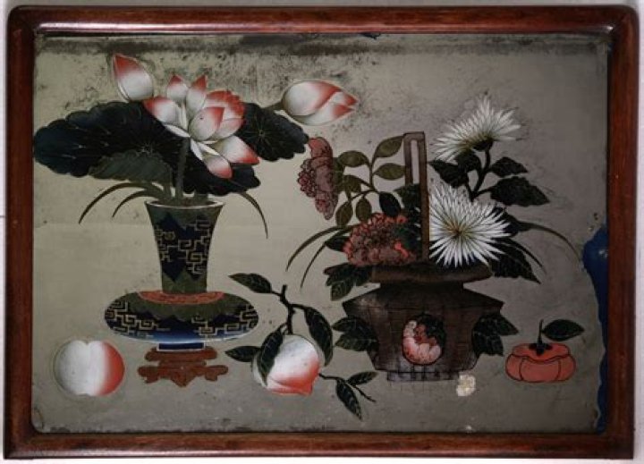 Chinese reverse glass paintings in Hong Kong exhibition reflect a unique art form designed and executed ‘backwards’