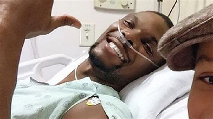 	Chris Bosh seen smiling from hospital bed in Instagram pic	