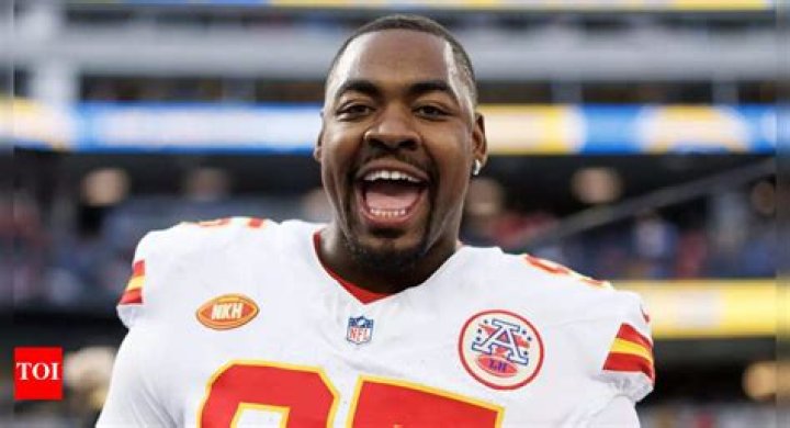 Chris Jones Net Worth 2024