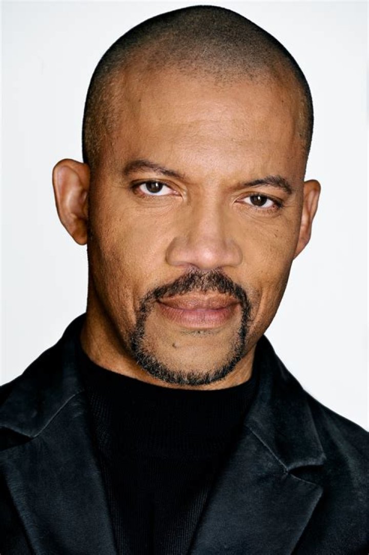 Christopher B. Duncan Net Worth 2024