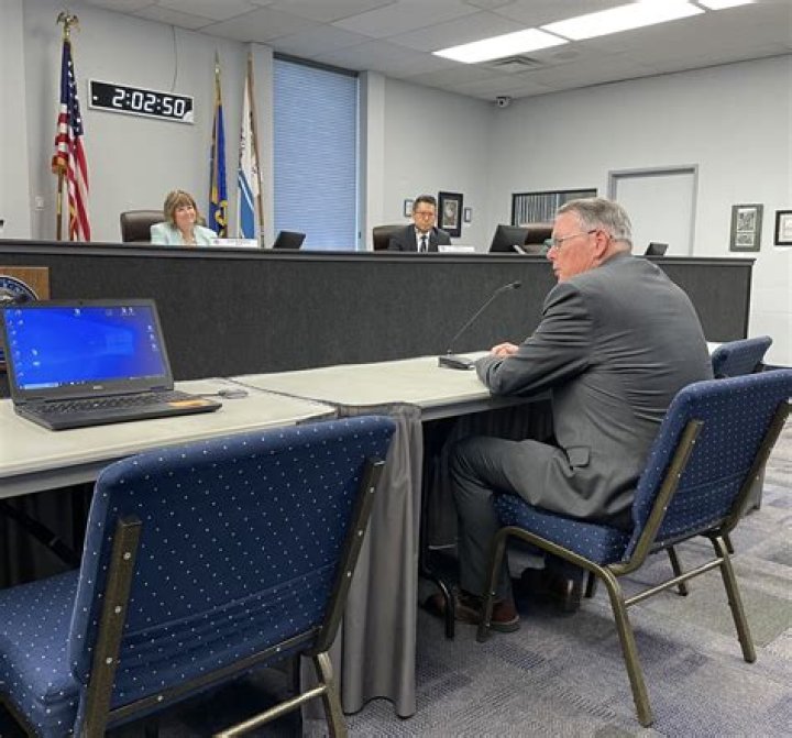	Clerk’s office can’t be trusted with county finances, public defenders warn	