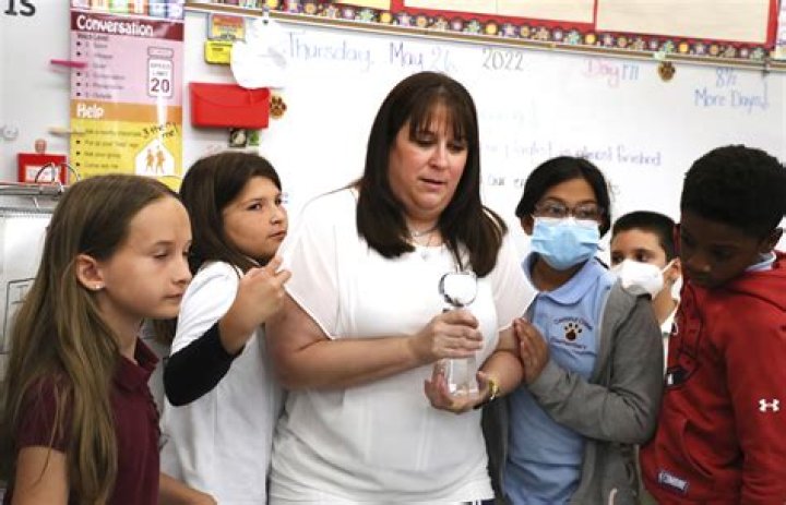 	Coconut Creek Elementary teacher wins Crystal Apple award	