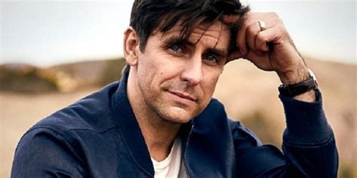 Cooper Barnes Biography