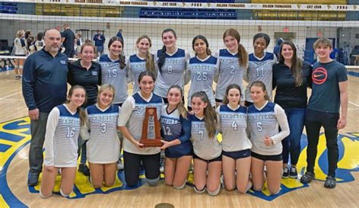 	Coral Springs Charter volleyball ends season at 17-5	