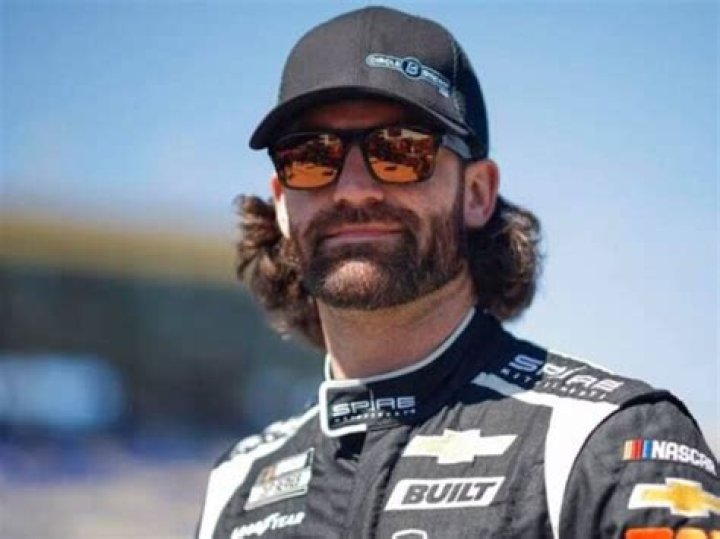 Corey Lajoie Net Worth 2024