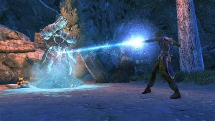 D&D 5E - Is Ray of Frost d8's or d6's in damage?