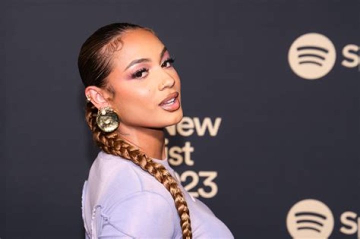 DaniLeigh - Bio, Net Worth, Height