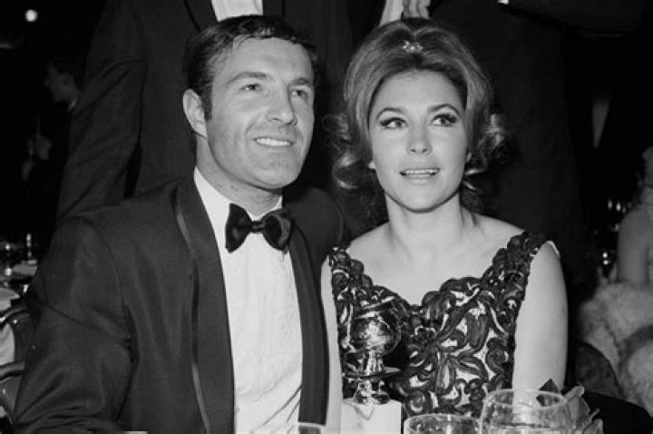 Dee Jay Mathis, James Caan's ex-wife