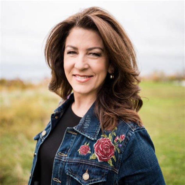 Denise Dufala Wikipedia, Age, Birthday, Husband, Wedding, Biography