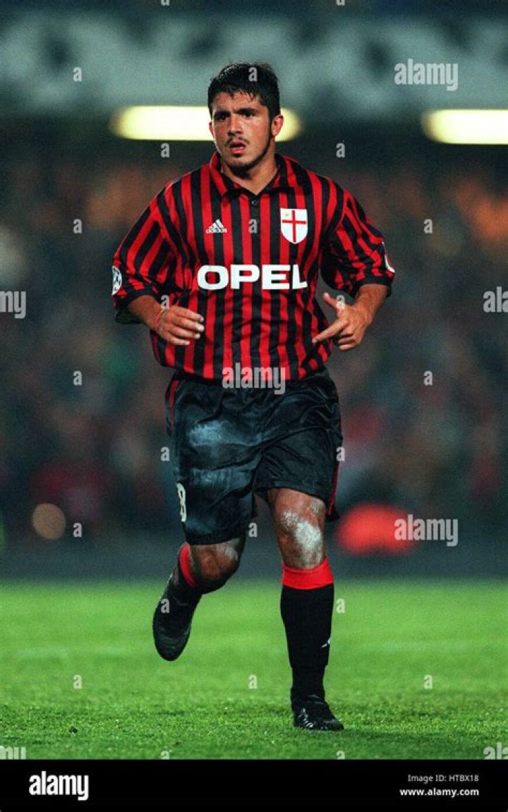 Der Knurrer - Wie Gennaro Gattuso beim AC Mailand… – 11FREUNDE