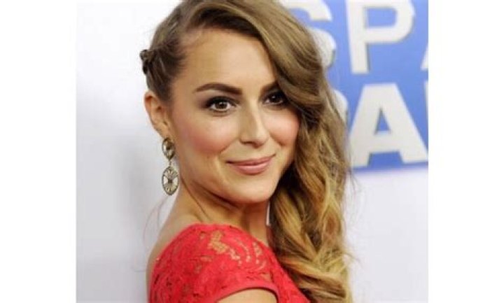 Discovering Alexa Penavega's Maiden Name: A Journey Through Her Life
